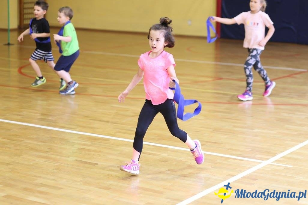 Akademia Młodych Sportowców CHYLONIA - ZAKOŃCZENIE SEZONU 2016-17