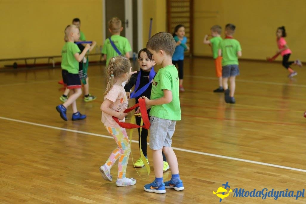 Akademia Młodych Sportowców CHYLONIA - ZAKOŃCZENIE SEZONU 2016-17