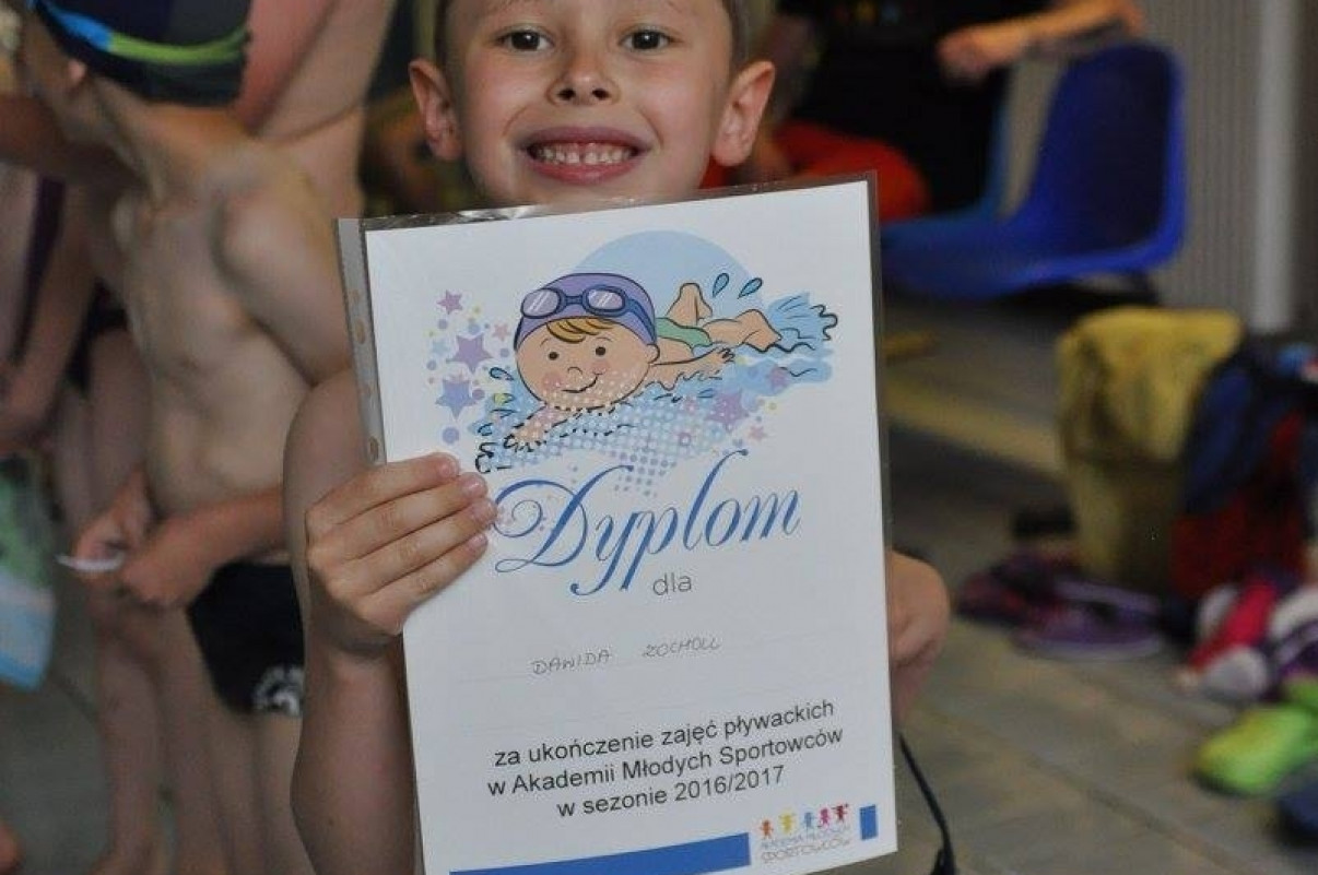 Akademia Młodych Sportowców - BASEN - ZAKOŃCZENIE SEZONU 2016-17