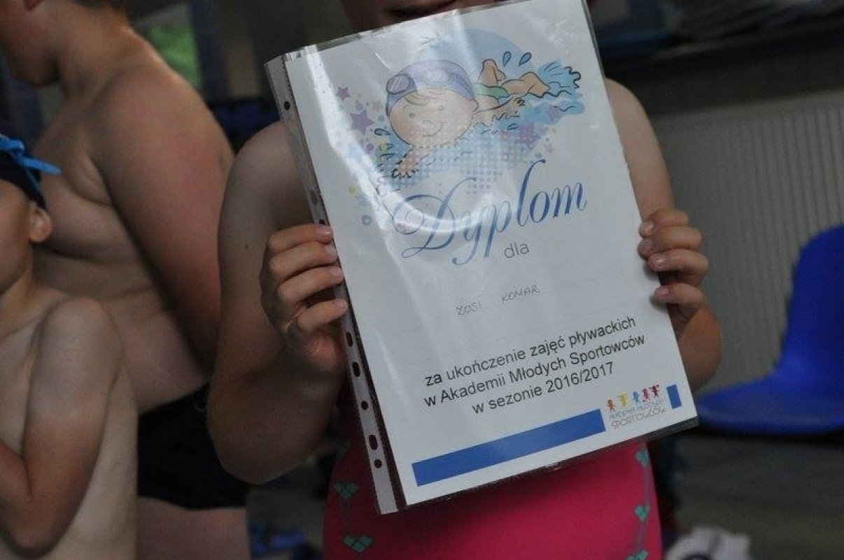 Akademia Młodych Sportowców - BASEN - ZAKOŃCZENIE SEZONU 2016-17