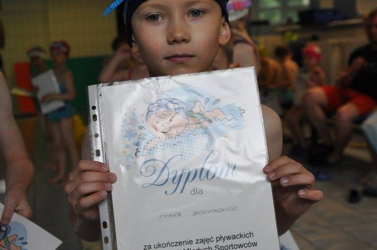 Akademia Młodych Sportowców - BASEN - ZAKOŃCZENIE SEZONU 2016-17