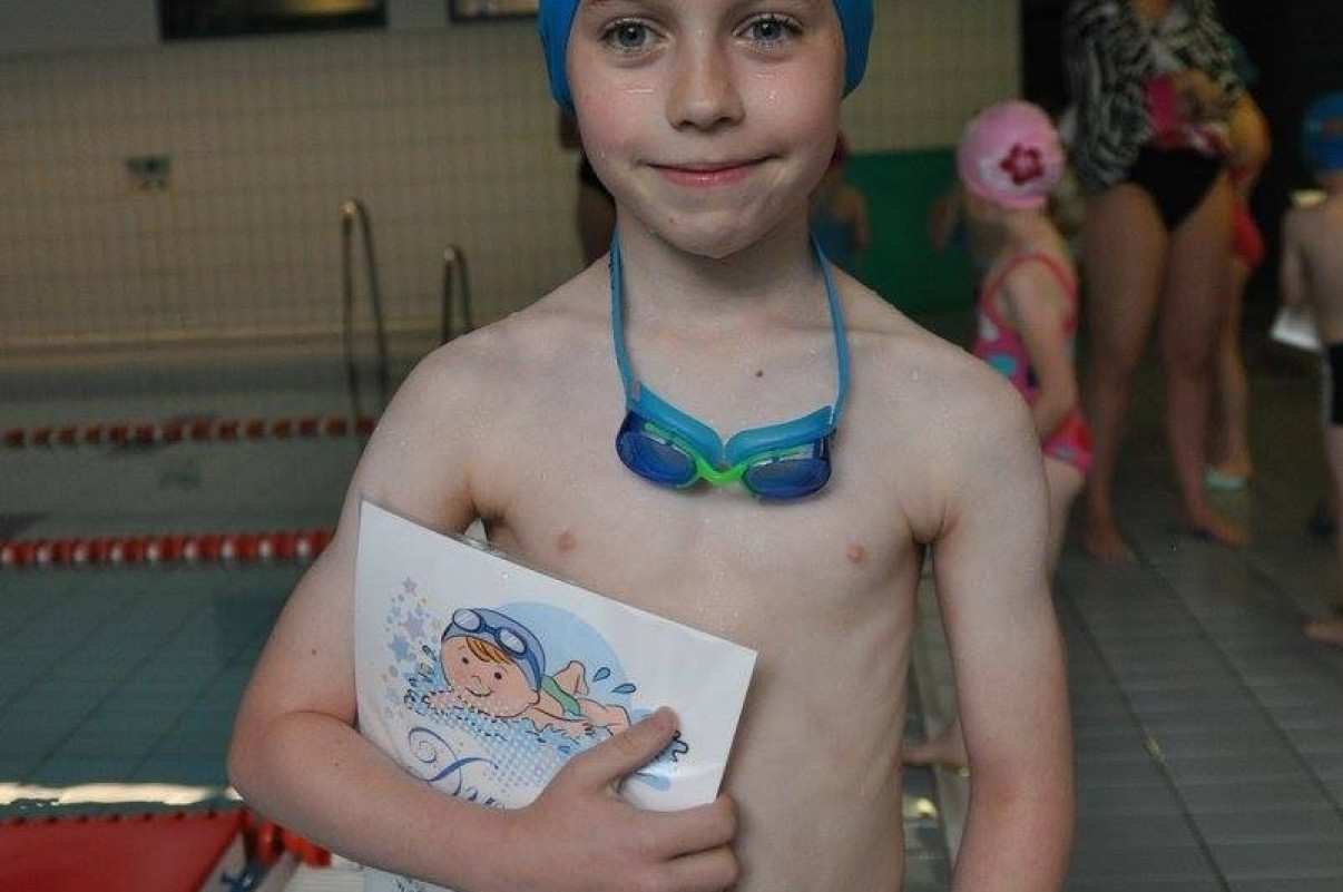 Akademia Młodych Sportowców - BASEN - ZAKOŃCZENIE SEZONU 2016-17