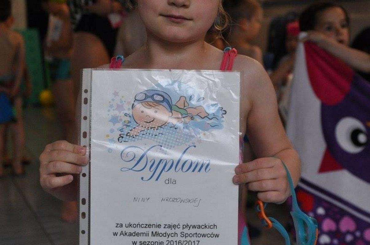 Akademia Młodych Sportowców - BASEN - ZAKOŃCZENIE SEZONU 2016-17