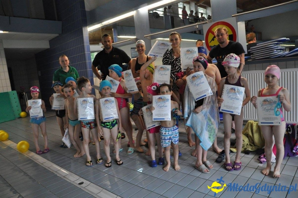 Akademia Młodych Sportowców - BASEN - ZAKOŃCZENIE SEZONU 2016-17