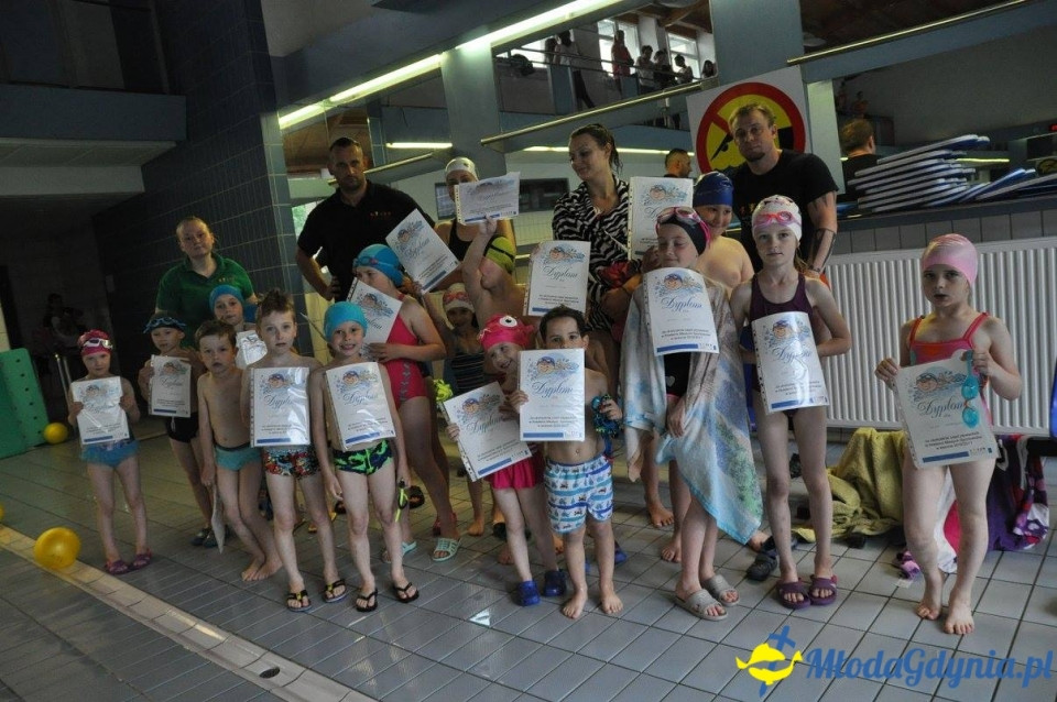 Akademia Młodych Sportowców - BASEN - ZAKOŃCZENIE SEZONU 2016-17