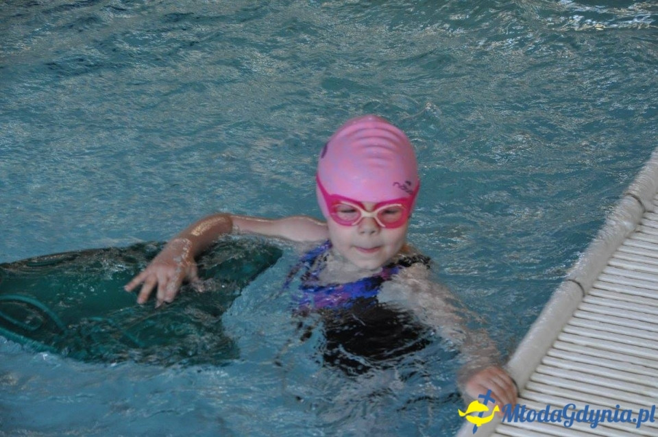 Akademia Młodych Sportowców - BASEN - ZAKOŃCZENIE SEZONU 2016-17