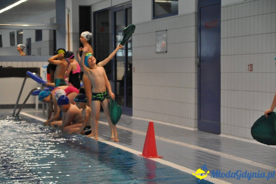 Akademia Młodych Sportowców - BASEN - ZAKOŃCZENIE SEZONU 2016-17