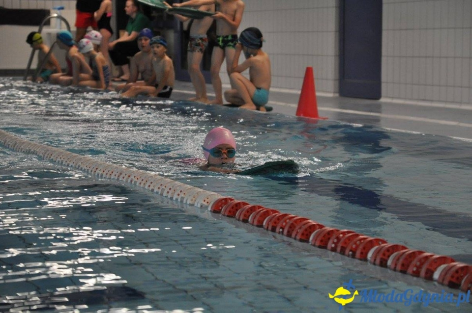 Akademia Młodych Sportowców - BASEN - ZAKOŃCZENIE SEZONU 2016-17