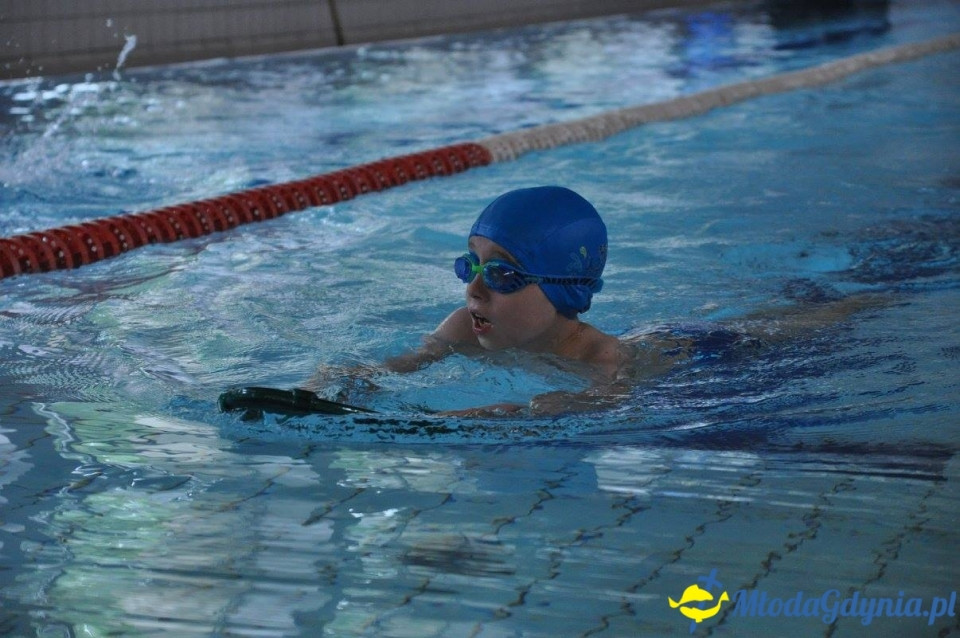 Akademia Młodych Sportowców - BASEN - ZAKOŃCZENIE SEZONU 2016-17