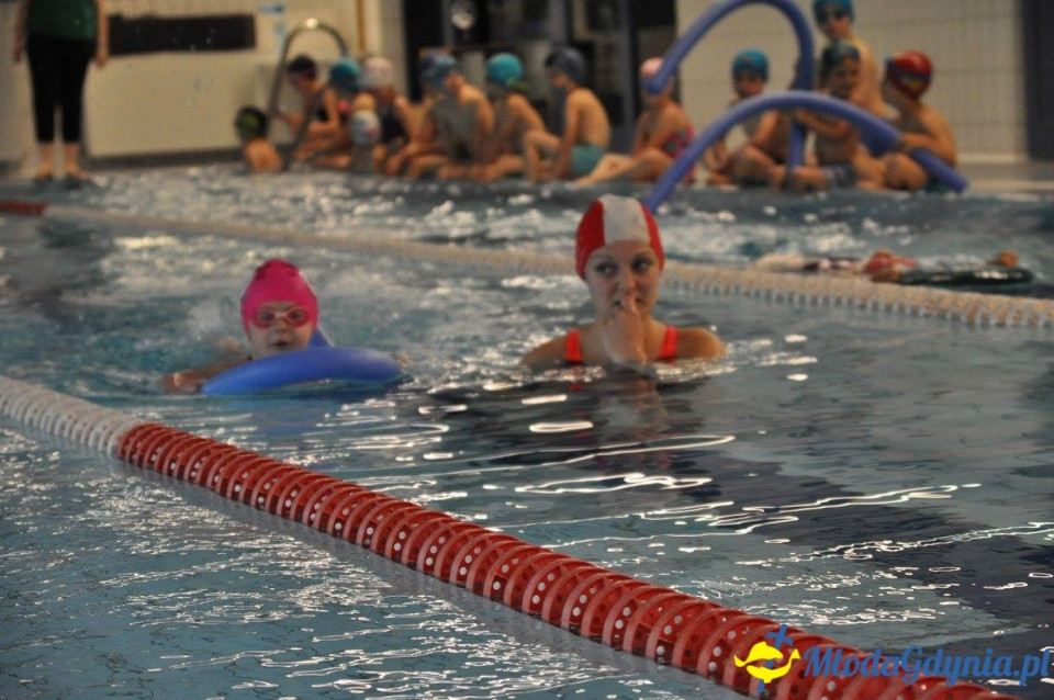Akademia Młodych Sportowców - BASEN - ZAKOŃCZENIE SEZONU 2016-17