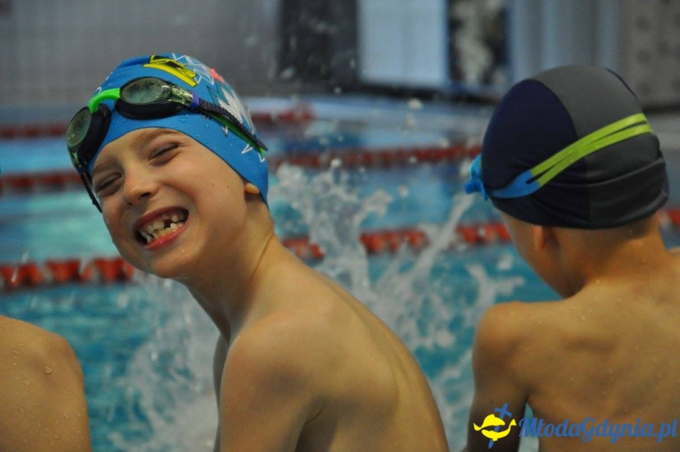 Akademia Młodych Sportowców - BASEN - ZAKOŃCZENIE SEZONU 2016-17