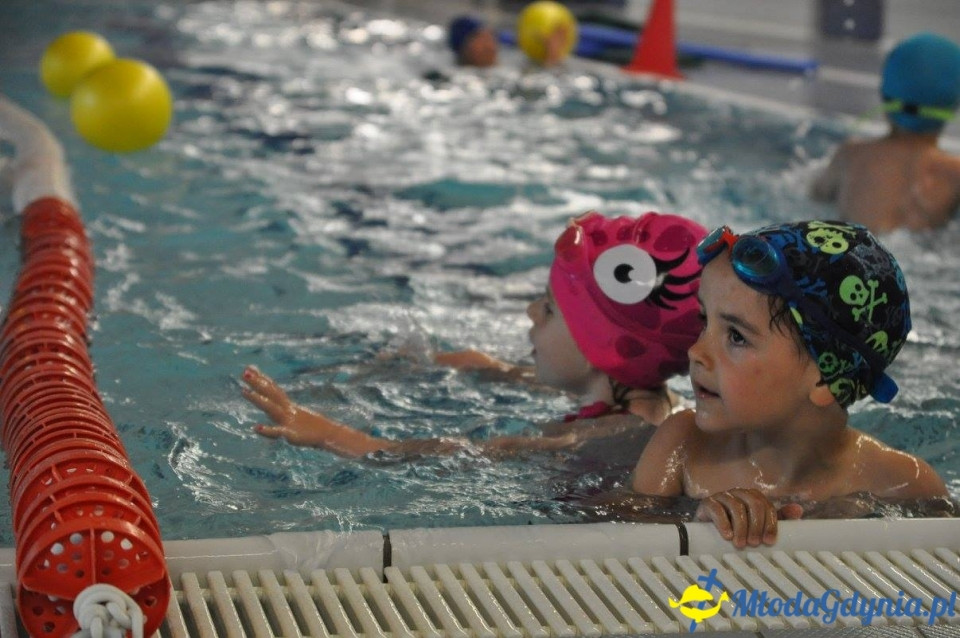 Akademia Młodych Sportowców - BASEN - ZAKOŃCZENIE SEZONU 2016-17