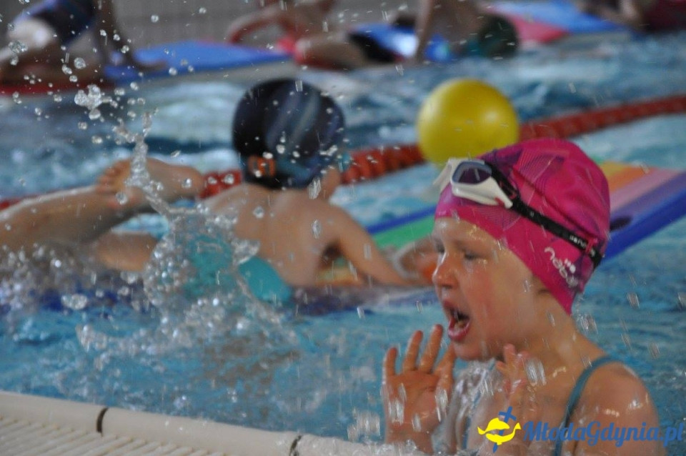 Akademia Młodych Sportowców - BASEN - ZAKOŃCZENIE SEZONU 2016-17