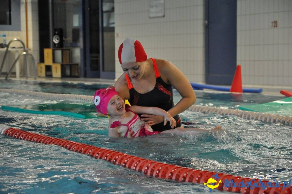 Akademia Młodych Sportowców - BASEN - ZAKOŃCZENIE SEZONU 2016-17