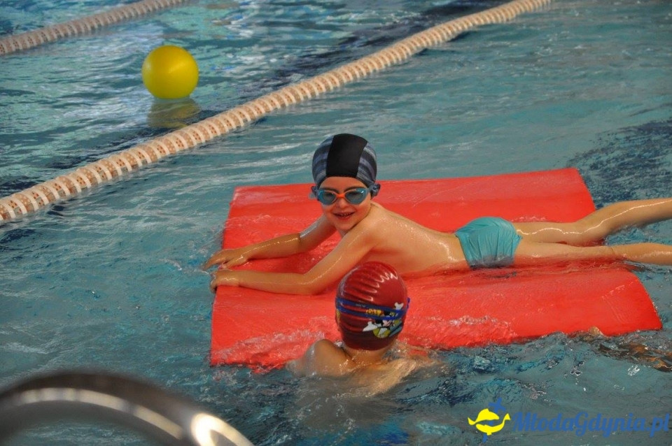 Akademia Młodych Sportowców - BASEN - ZAKOŃCZENIE SEZONU 2016-17