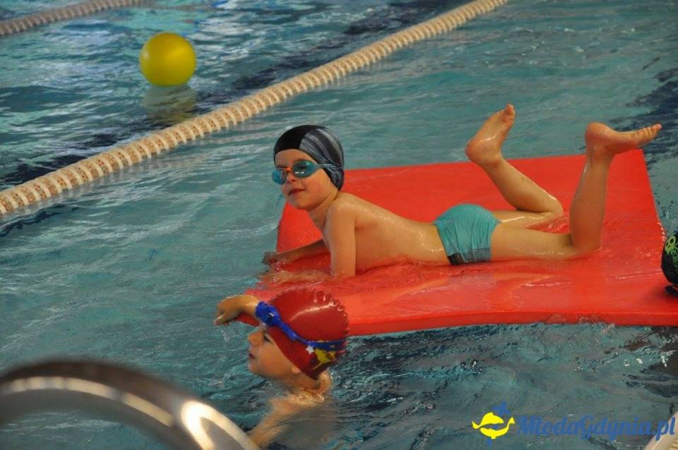 Akademia Młodych Sportowców - BASEN - ZAKOŃCZENIE SEZONU 2016-17
