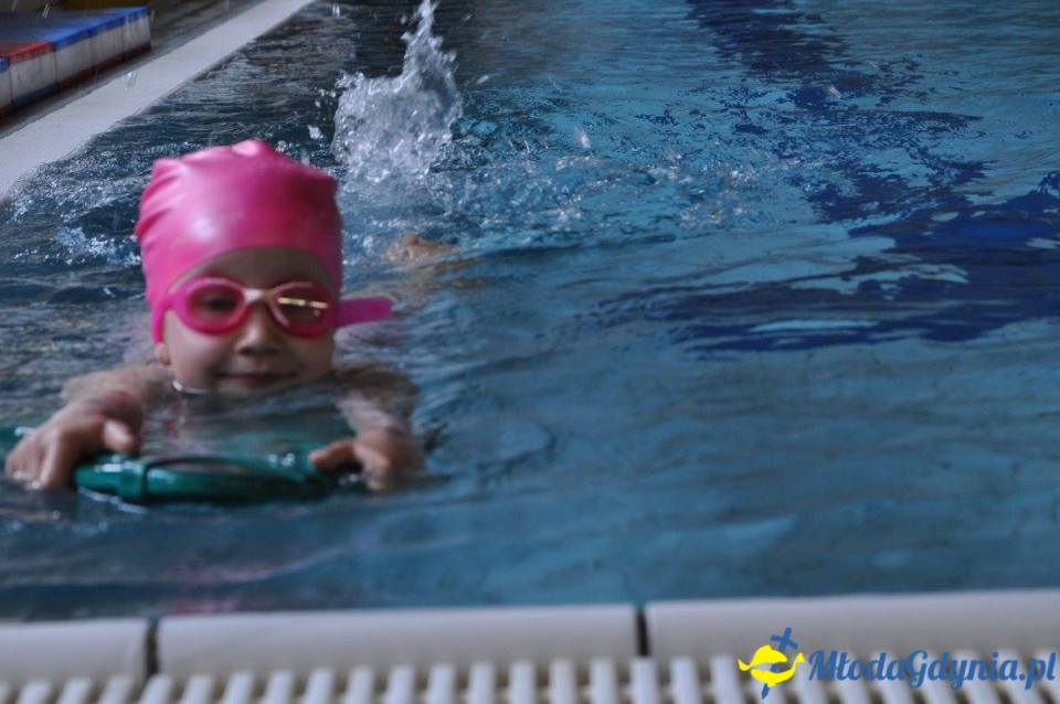 Akademia Młodych Sportowców - BASEN - ZAKOŃCZENIE SEZONU 2016-17