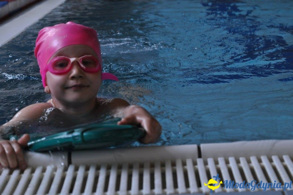 Akademia Młodych Sportowców - BASEN - ZAKOŃCZENIE SEZONU 2016-17