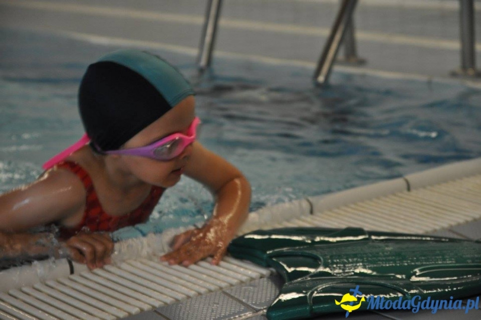 Akademia Młodych Sportowców - BASEN - ZAKOŃCZENIE SEZONU 2016-17