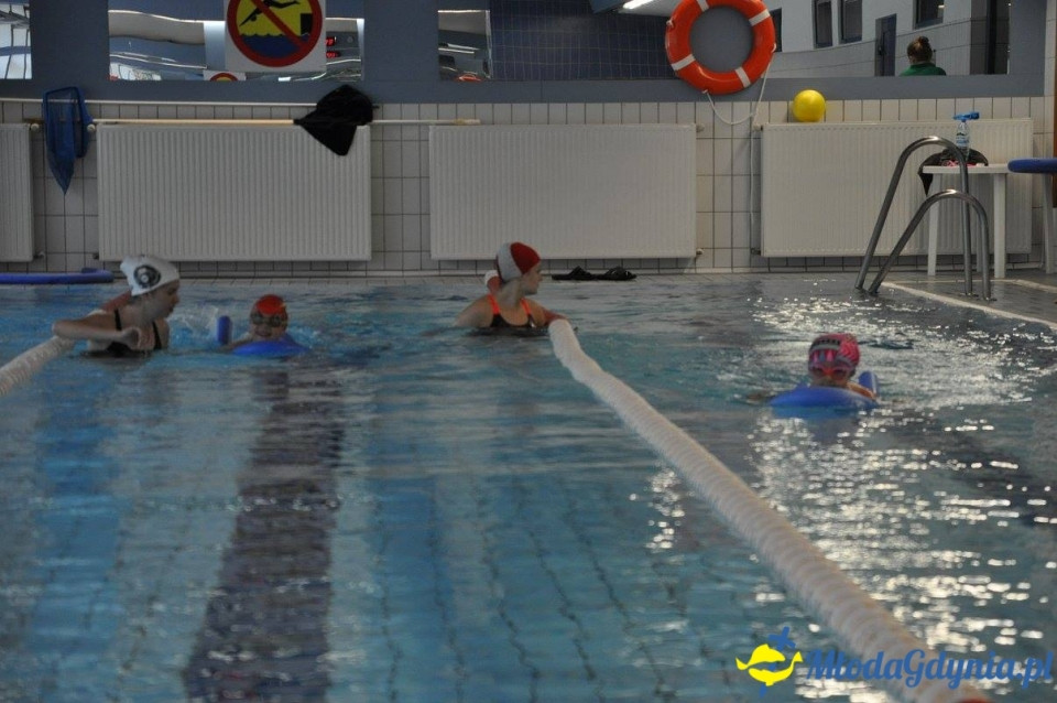 Akademia Młodych Sportowców - BASEN - ZAKOŃCZENIE SEZONU 2016-17