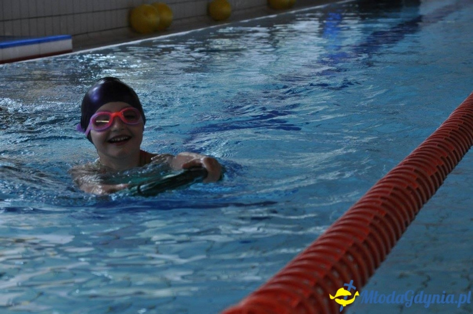 Akademia Młodych Sportowców - BASEN - ZAKOŃCZENIE SEZONU 2016-17