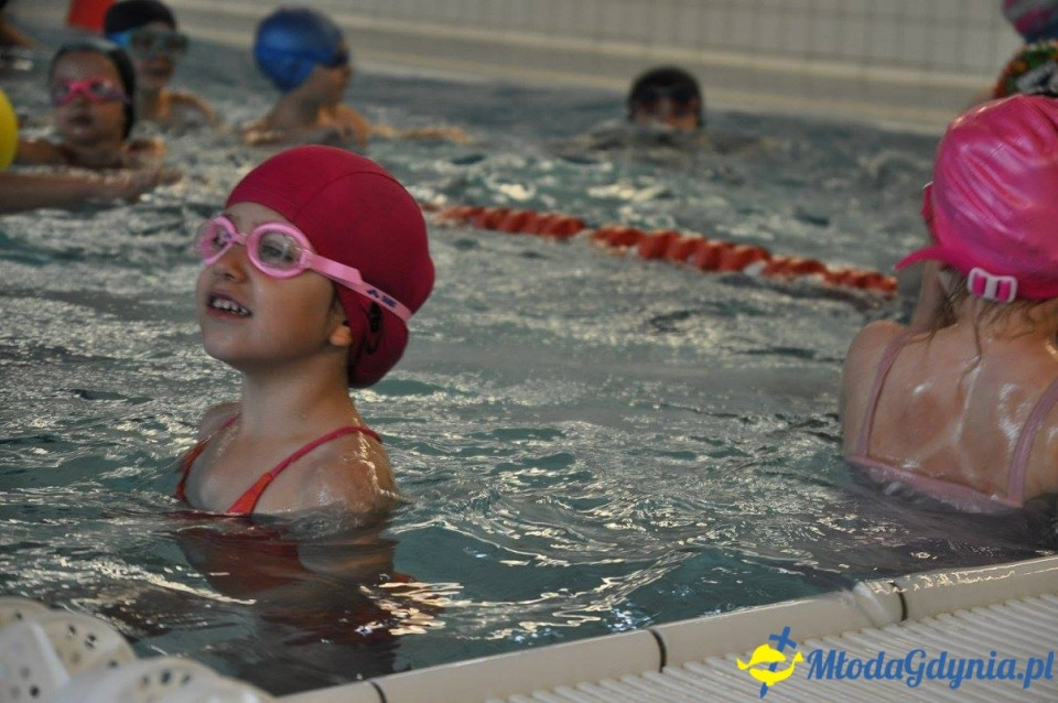 Akademia Młodych Sportowców - BASEN - ZAKOŃCZENIE SEZONU 2016-17