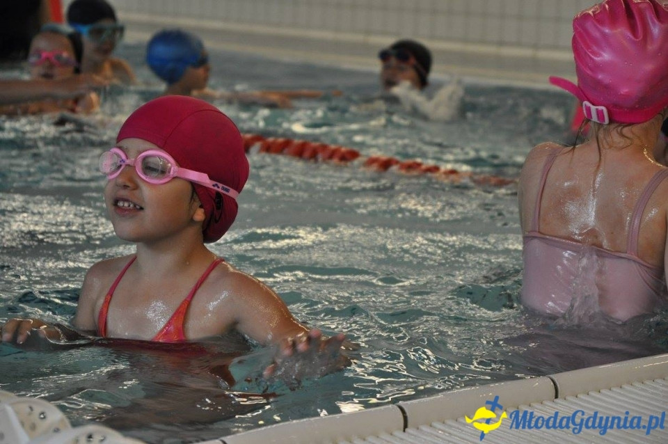 Akademia Młodych Sportowców - BASEN - ZAKOŃCZENIE SEZONU 2016-17
