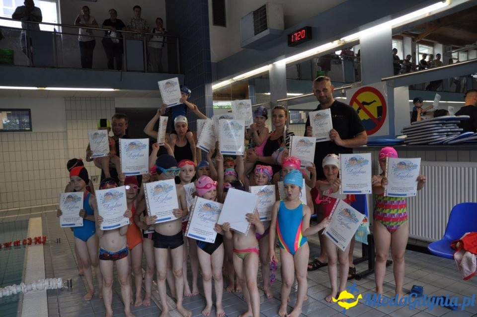 Akademia Młodych Sportowców - BASEN - ZAKOŃCZENIE SEZONU 2016-17