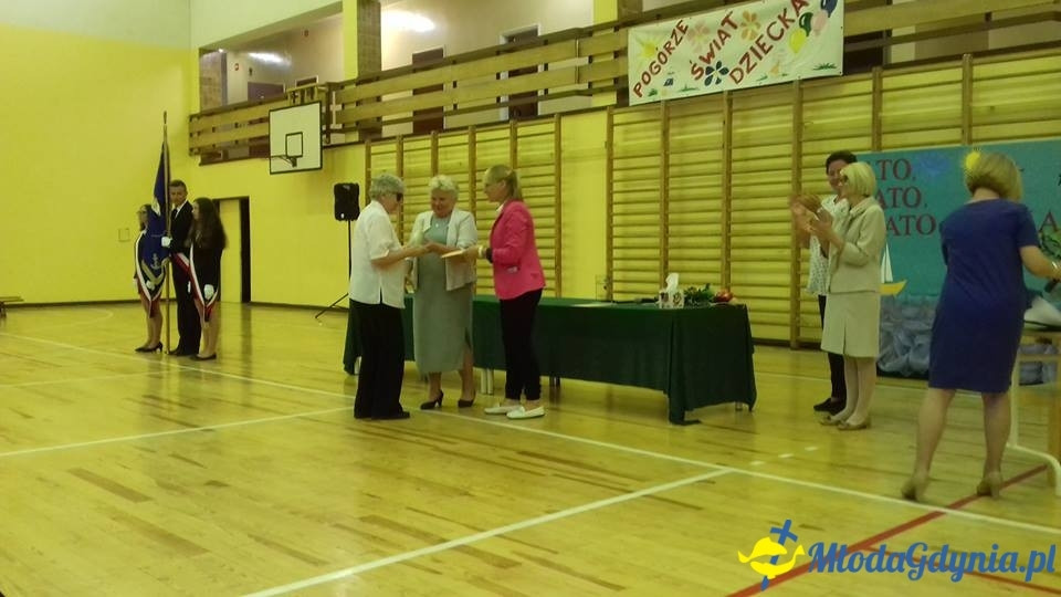 ZS 11 - pozegnianie  klas 3 gimnazjum - 2017