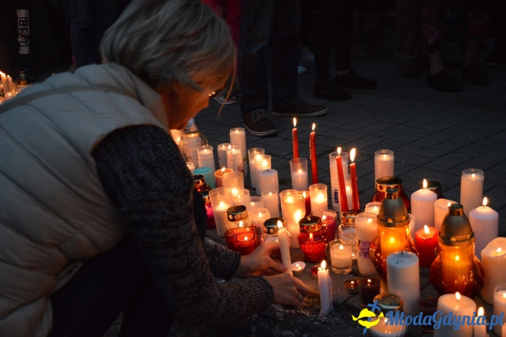 Protest przed Sądem Rejonowym w Gdyni