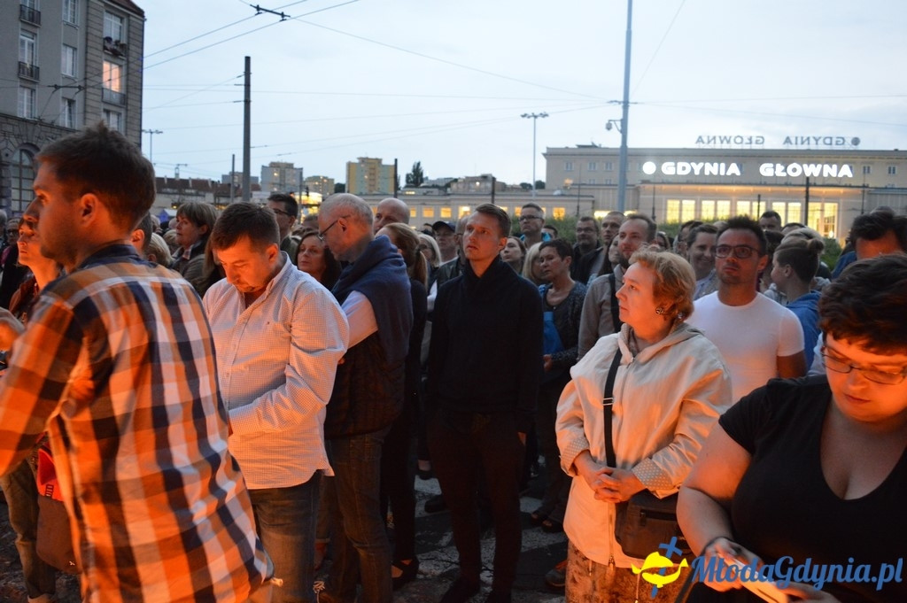 Protest przed Sądem Rejonowym w Gdyni