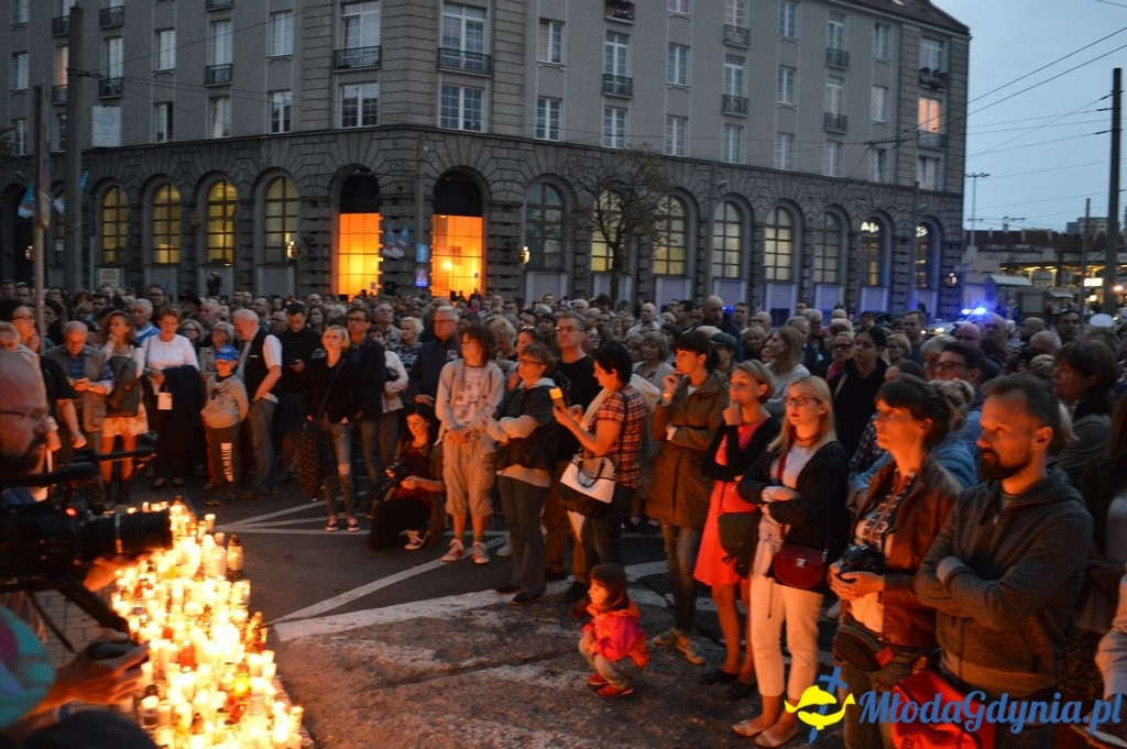 Protest przed Sądem Rejonowym w Gdyni