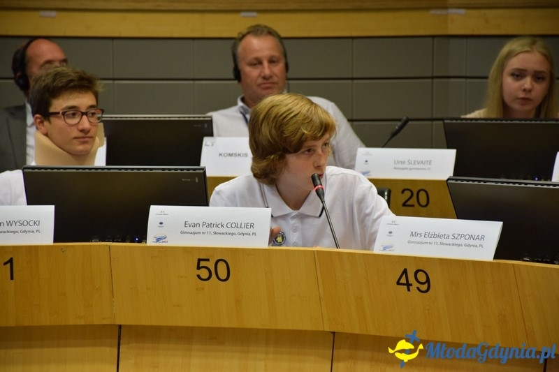 Uczniowie Gimnazjum nr 11 w Gdyni w Parlamencie Europejskim