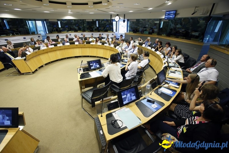 Uczniowie Gimnazjum nr 11 w Gdyni w Parlamencie Europejskim