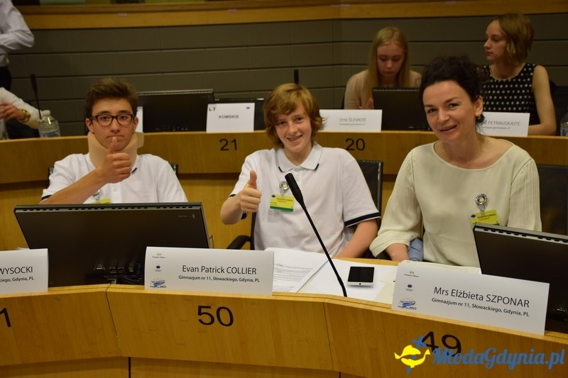 Uczniowie Gimnazjum nr 11 w Gdyni w Parlamencie Europejskim