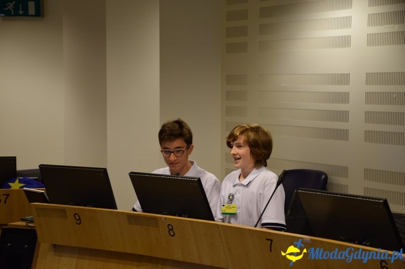 Uczniowie Gimnazjum nr 11 w Gdyni w Parlamencie Europejskim