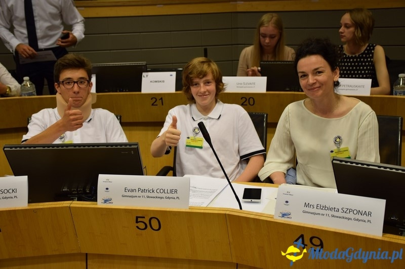 Uczniowie Gimnazjum nr 11 w Gdyni w Parlamencie Europejskim