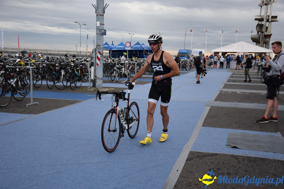 Ironman Gdynia 70.3 (pływanie i rower)