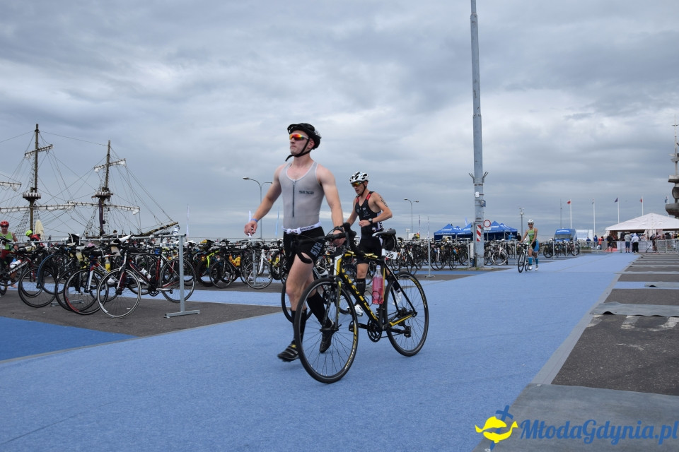 Ironman Gdynia 70.3 (pływanie i rower)