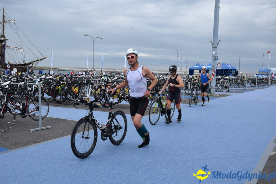 Ironman Gdynia 70.3 (pływanie i rower)