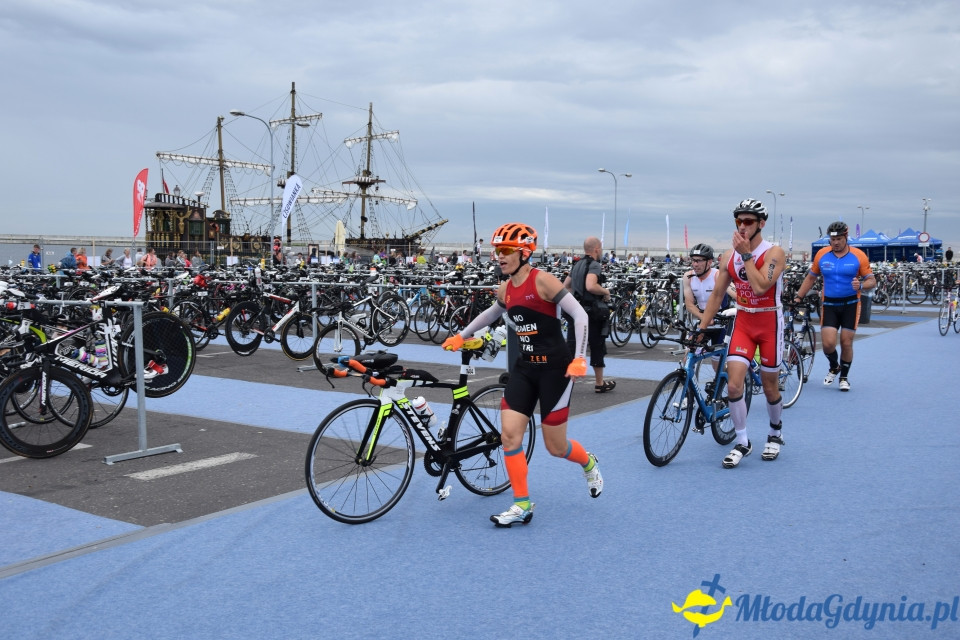Ironman Gdynia 70.3 (pływanie i rower)