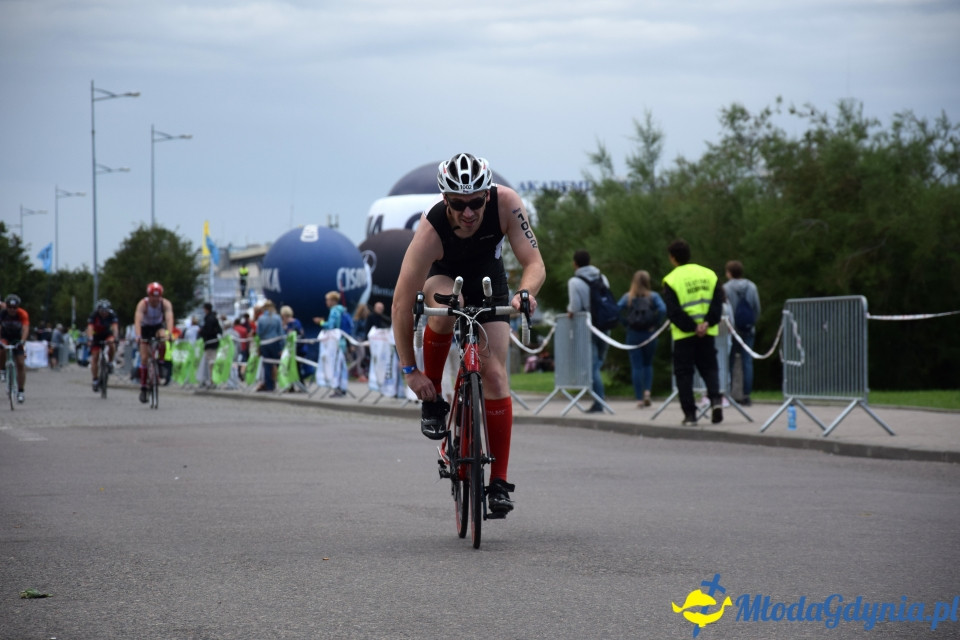 Ironman Gdynia 70.3 (pływanie i rower)