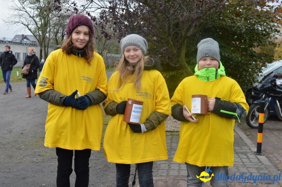 1 listopada 2017 - kwesta na rzecz Hospicjum : Cmentarz Marynarki Wojennej RP, Cmentarz Witomiński, Cmentarz komunalny