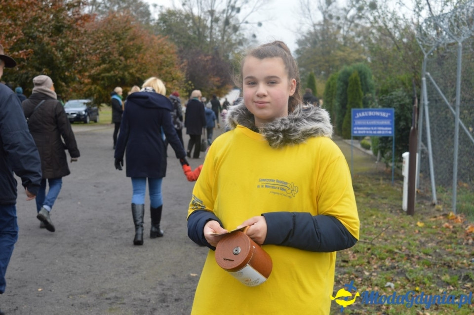 1 listopada 2017 - kwesta na rzecz Hospicjum : Cmentarz Marynarki Wojennej RP, Cmentarz Witomiński, Cmentarz komunalny