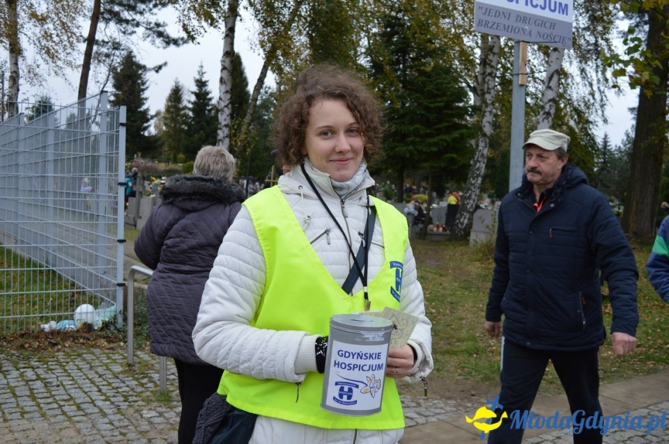 1 listopada 2017 - kwesta na rzecz Hospicjum : Cmentarz Marynarki Wojennej RP, Cmentarz Witomiński, Cmentarz komunalny