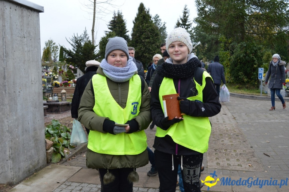 1 listopada 2017 - kwesta na rzecz Hospicjum : Cmentarz Marynarki Wojennej RP, Cmentarz Witomiński, Cmentarz komunalny