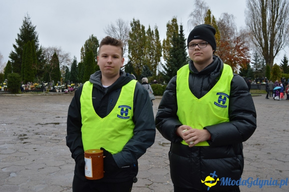 1 listopada 2017 - kwesta na rzecz Hospicjum : Cmentarz Marynarki Wojennej RP, Cmentarz Witomiński, Cmentarz komunalny