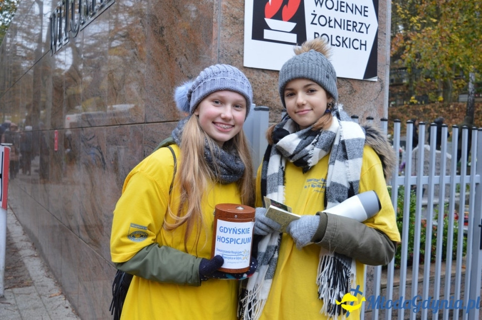 1 listopada 2017 - kwesta na rzecz Hospicjum : Cmentarz Marynarki Wojennej RP, Cmentarz Witomiński, Cmentarz komunalny