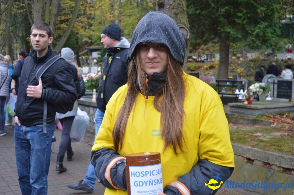 1 listopada 2017 - kwesta na rzecz Hospicjum : Cmentarz Marynarki Wojennej RP, Cmentarz Witomiński, Cmentarz komunalny