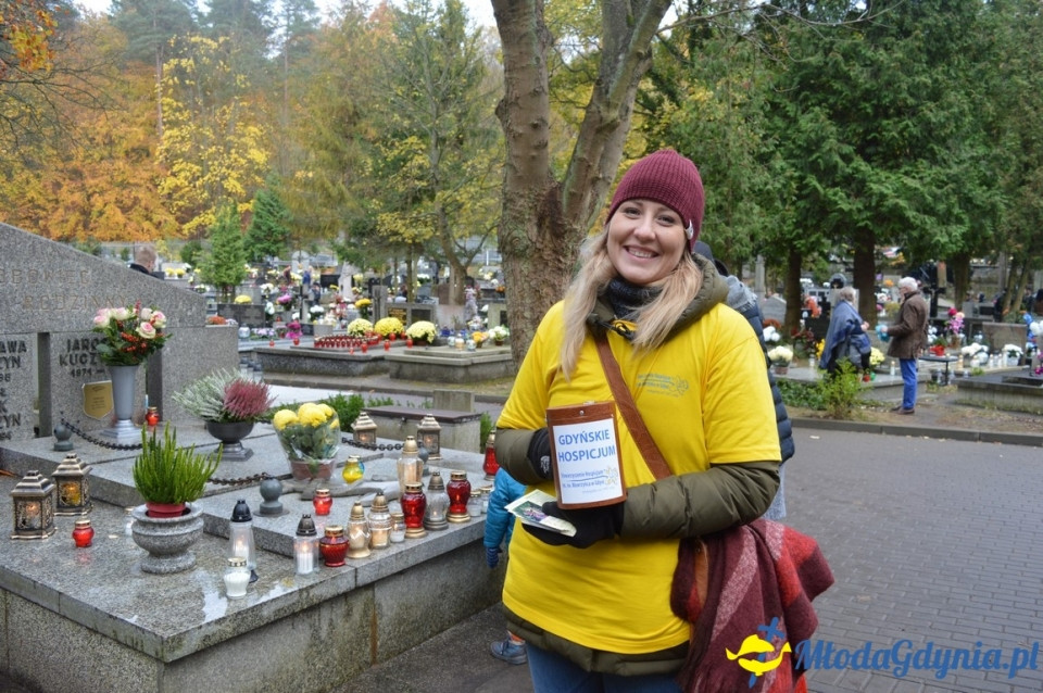 1 listopada 2017 - kwesta na rzecz Hospicjum : Cmentarz Marynarki Wojennej RP, Cmentarz Witomiński, Cmentarz komunalny